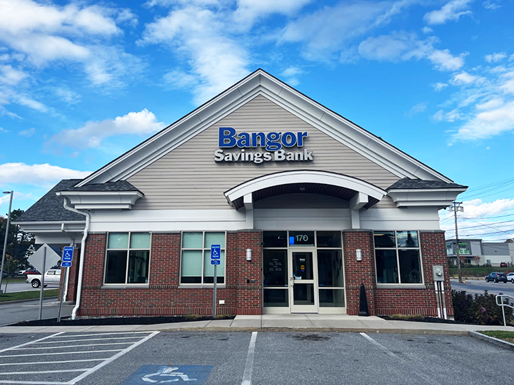 Bangor Savings Bank Auburn branch front door